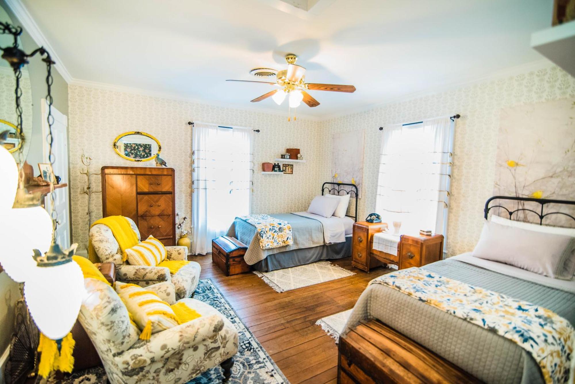The Claiborne Bed And Breakfast Rocky Mount Exterior foto