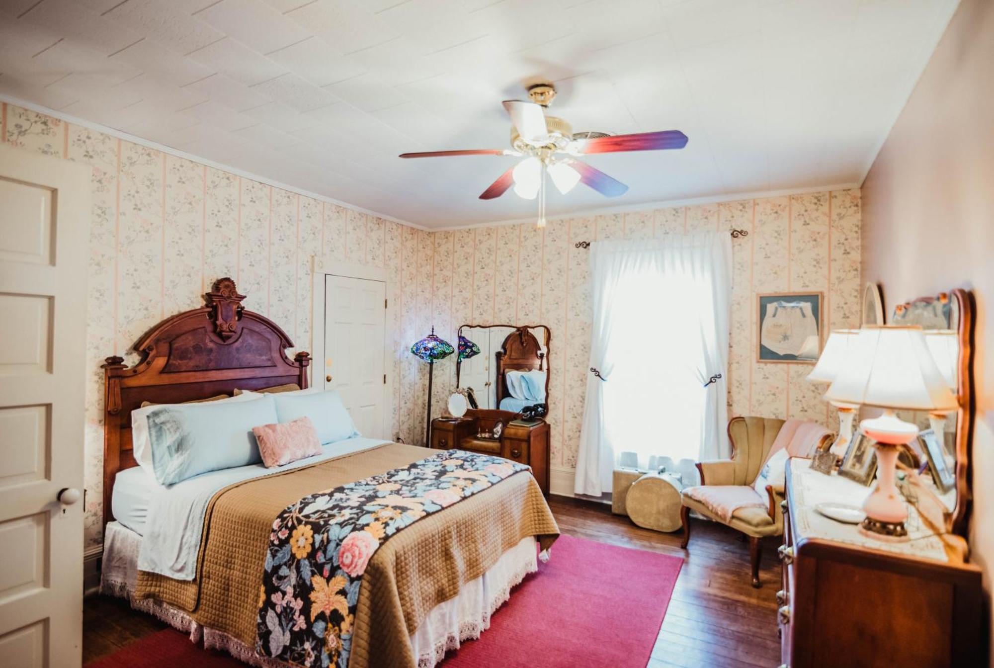 The Claiborne Bed And Breakfast Rocky Mount Exterior foto